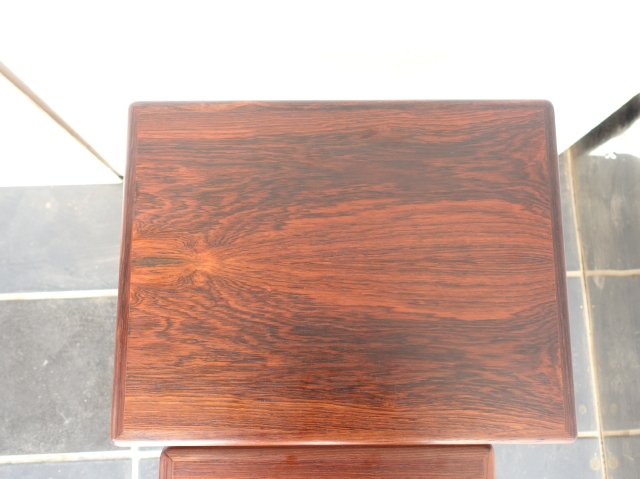 ROSEWOOD NEST OF TABLE 2PLY