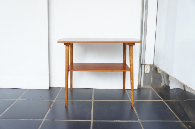 TEAK OAK SMALL TABLE