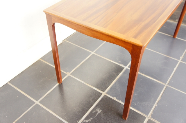 MAHOGANY LOW TABLE