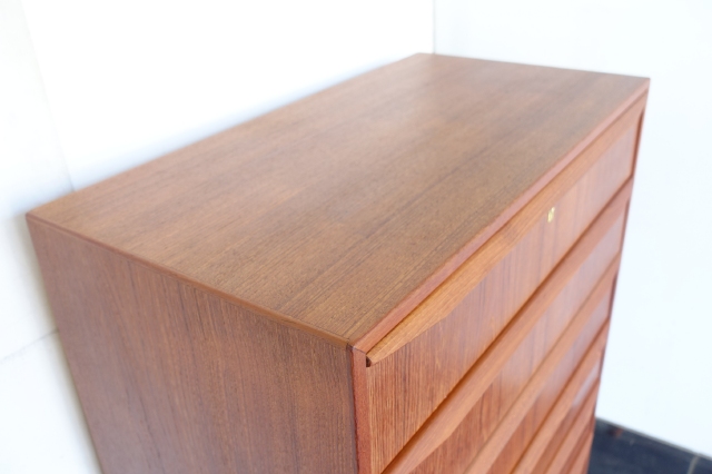 TEAK 6 DRAWERS