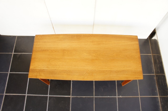 OAK LOW TABLE